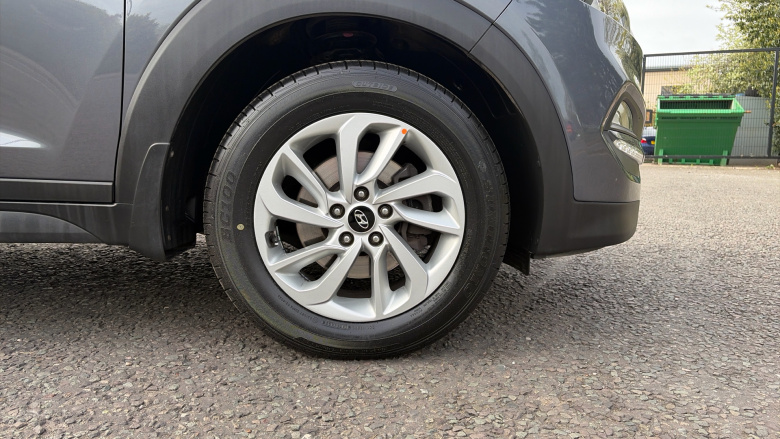 Hyundai Tucson 1.6 GDi Blue Drive SE 5dr 2WD Petrol Estate